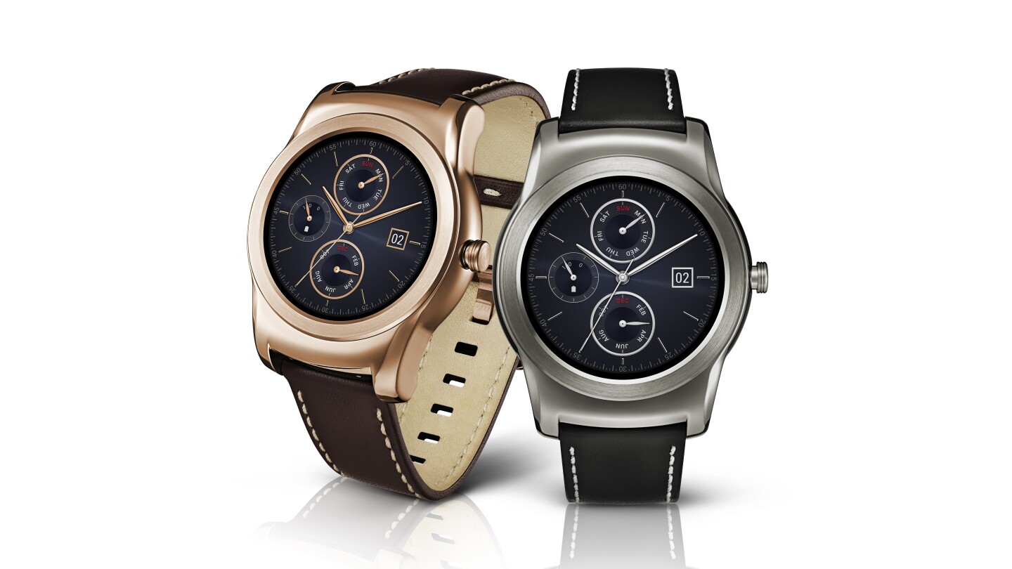 LG will offer the Watch Urbane in gold and silver models, both with leather bands