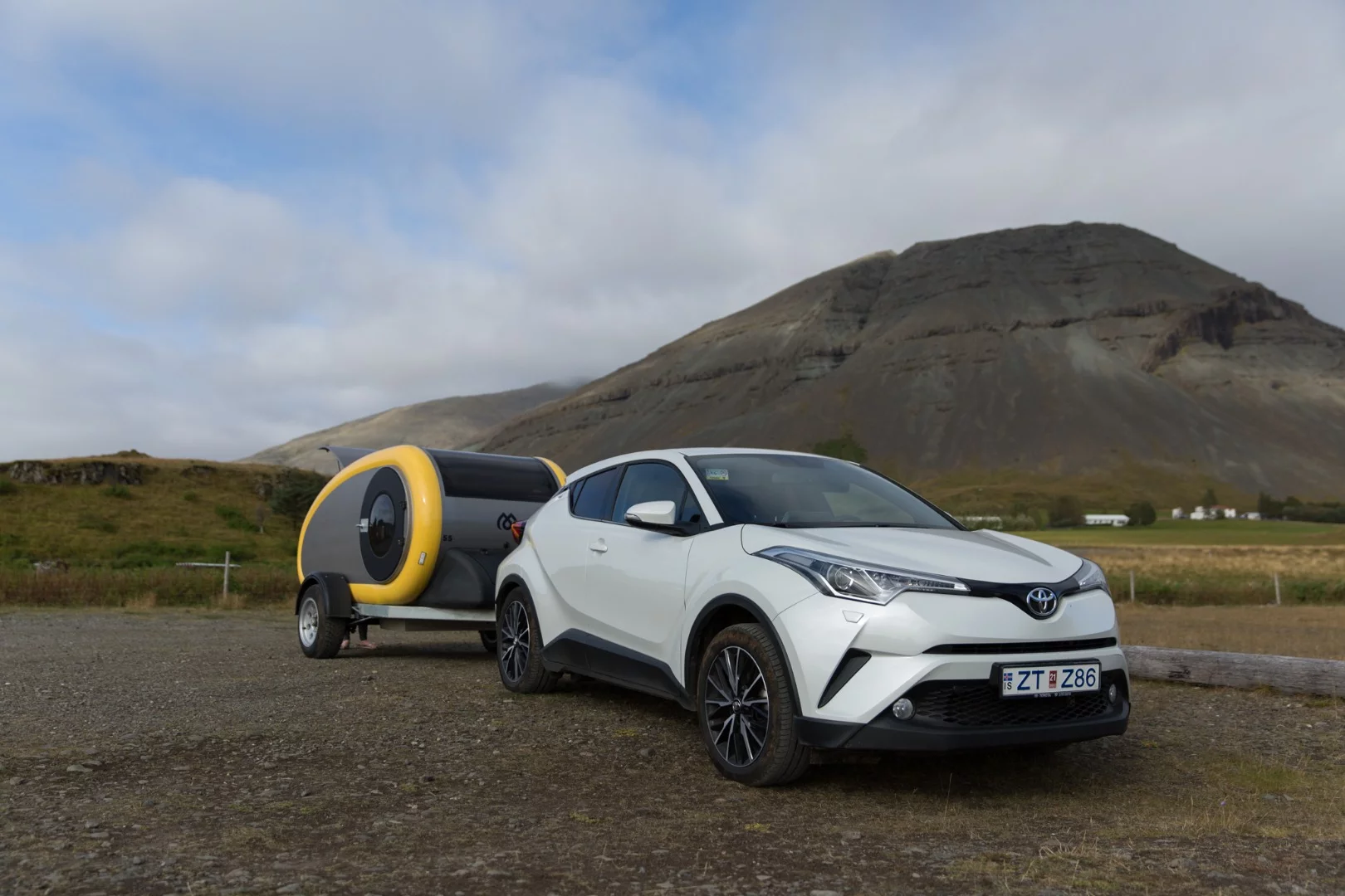 At around 1,100 lb, the Mink is designed for easy towing