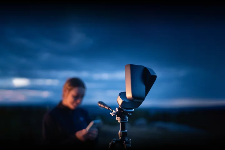 The Dwarf mini is deigned to make deep sky photography as simple as set up, connect, select and shoot