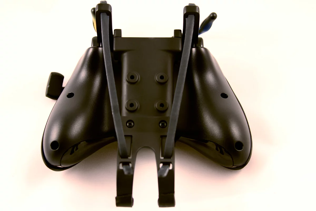 The N-Control Avenger's adjustable tension straps