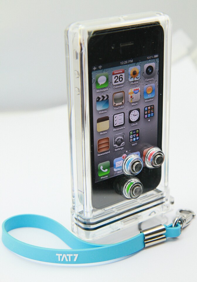 The TAT7 iPhone Scuba Case allows iPhone users to take underwater photos down to a depth of 30 meters (100 ft)