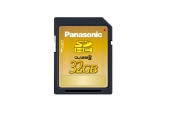 Panasonic's 32GB SDHC card