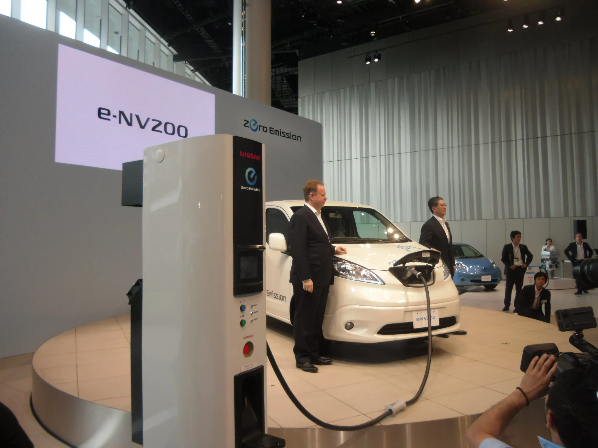Nissan hopes the e-NV-200 will have the same success as the LEAF (Photo: Meiko Katahira)