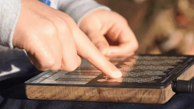 Notes on the Hyve are sounded by applying pressure on the upper surface or with horizontal/vertical movement