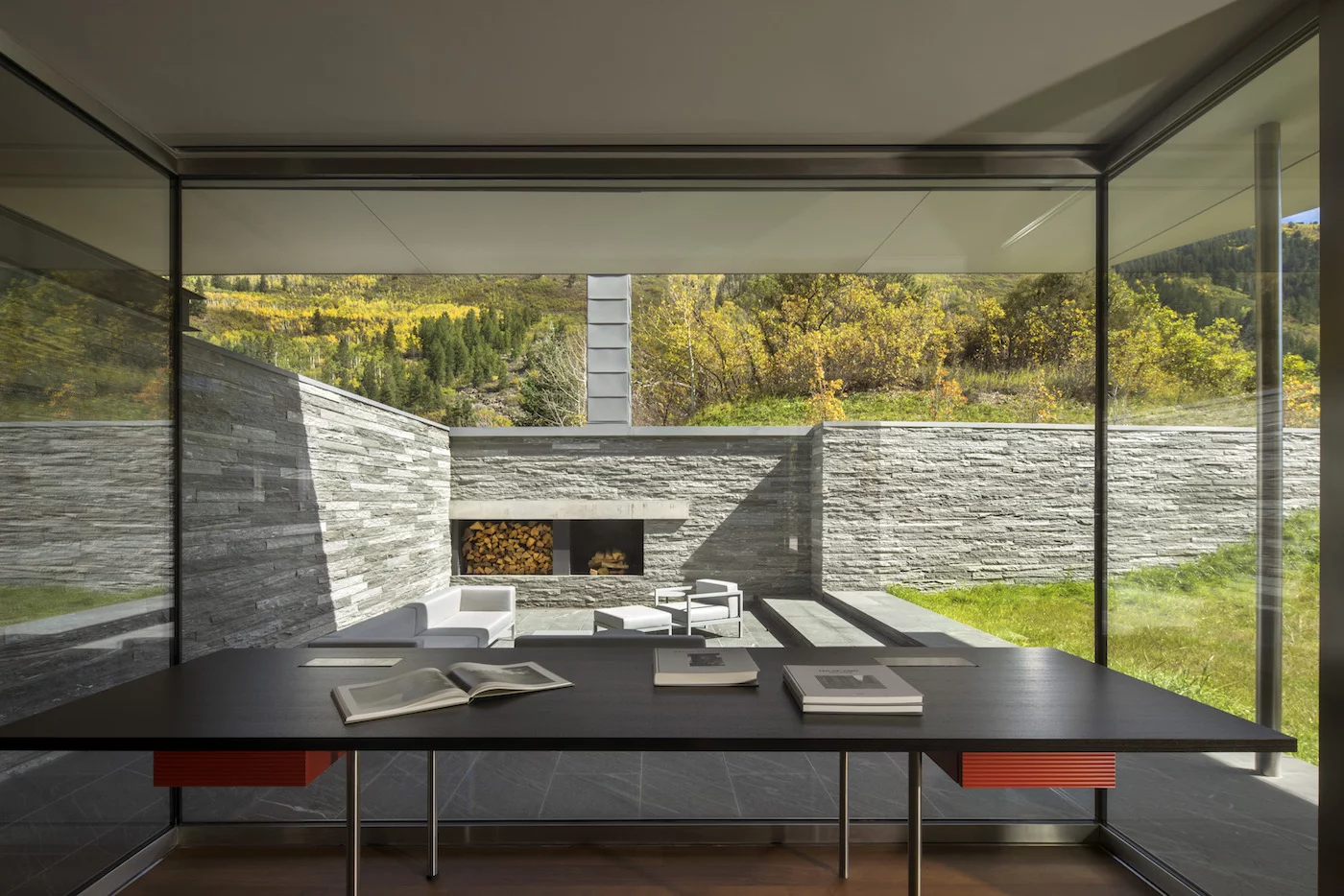 Independence Pass Residence, by Bohlin Cywinski Jackson, is based in Aspen, Colorado, and was conceived as a floating pavilion with continuous interior views end to end on the upper level