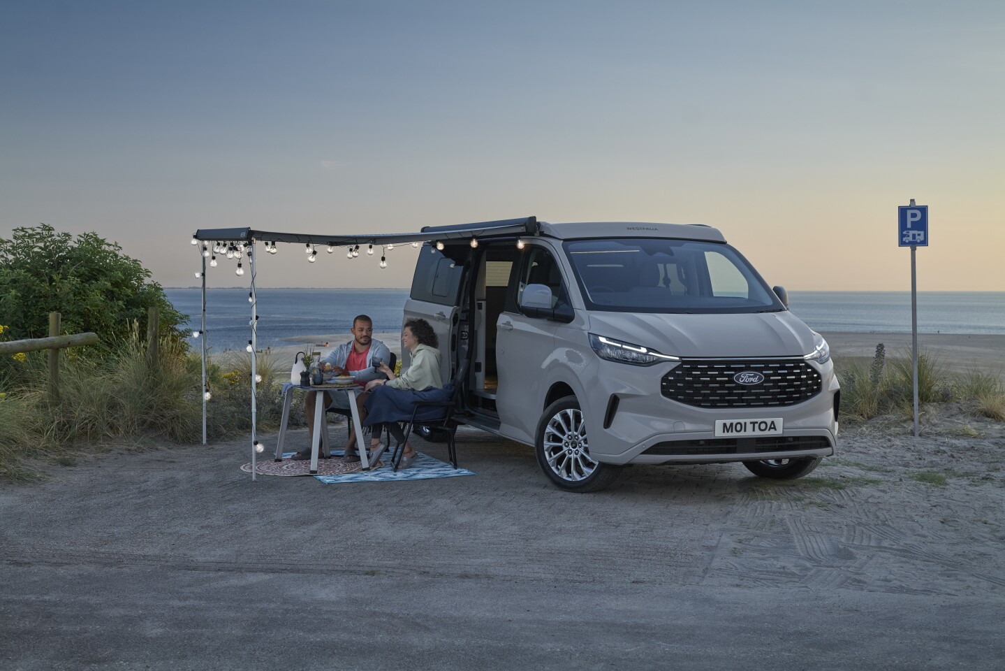 Enjoying al fresco dining with the Ford Nugget LWB camper van