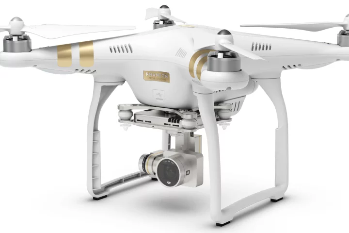 DJI's new Phantom 3 Professional