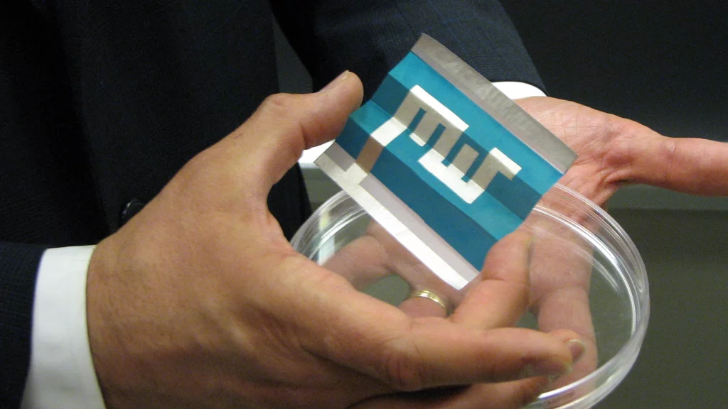 A solar cell printed on paper to spell MIT (Image: CNET)