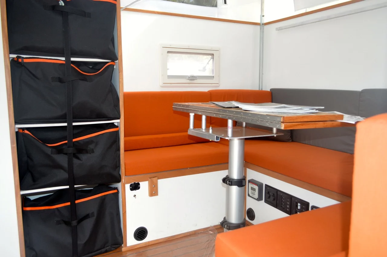 Despite its small size, the EEXP offers a solid amount of storage space (Photo: Gizmag)