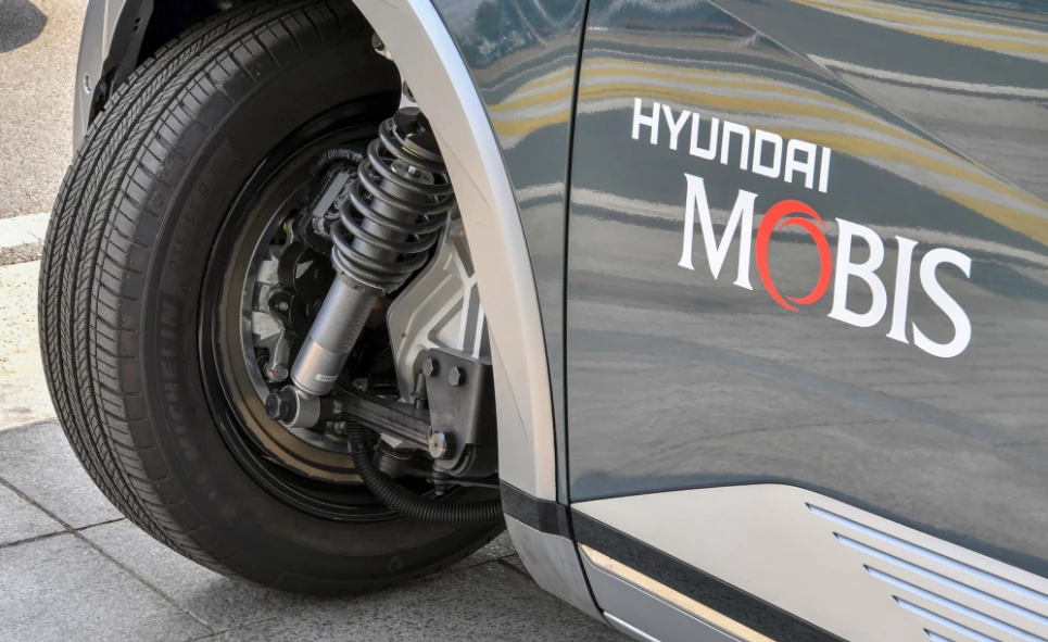 A closer look at the 2023 iteration of the comprehensive In-Wheel system that makes trick steering possible