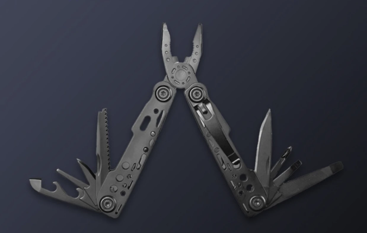 Kakmom features 12 tools, most of which fan outwards from its body