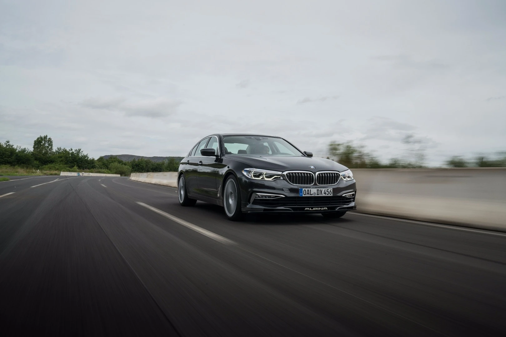 The D5 S rides on 20-inch wheels