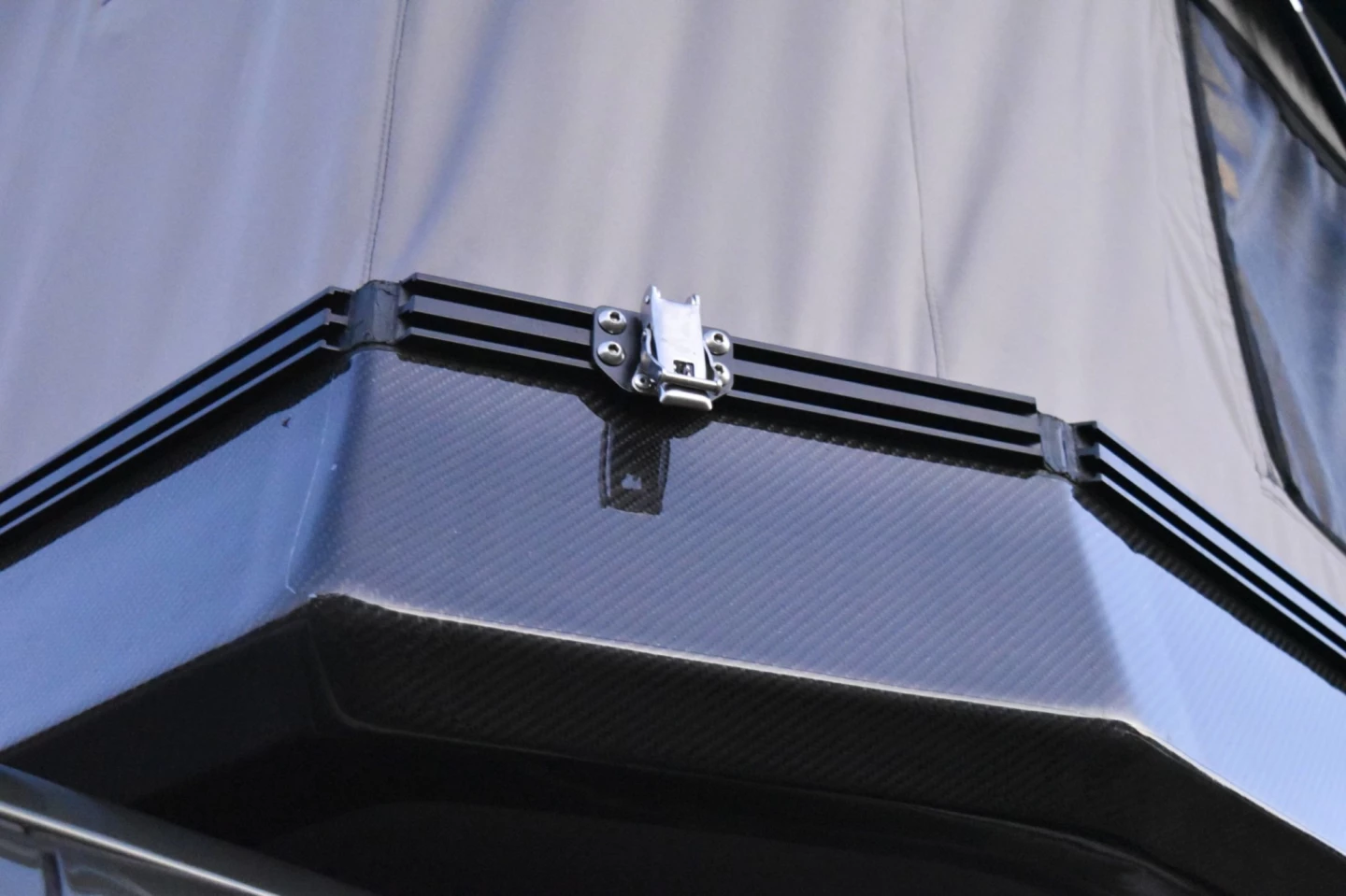 Enduro uses carbon fiber to reinforce the alcove floor
