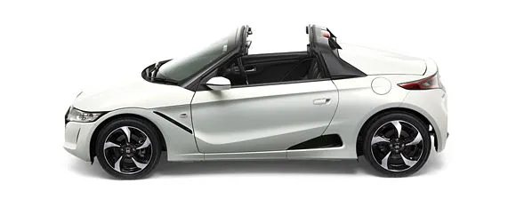 A side view of the S660