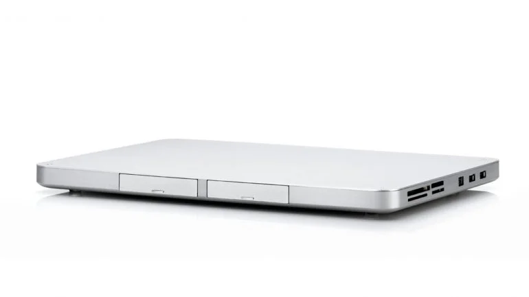The Zemno DeskBook Pro portable docking station
