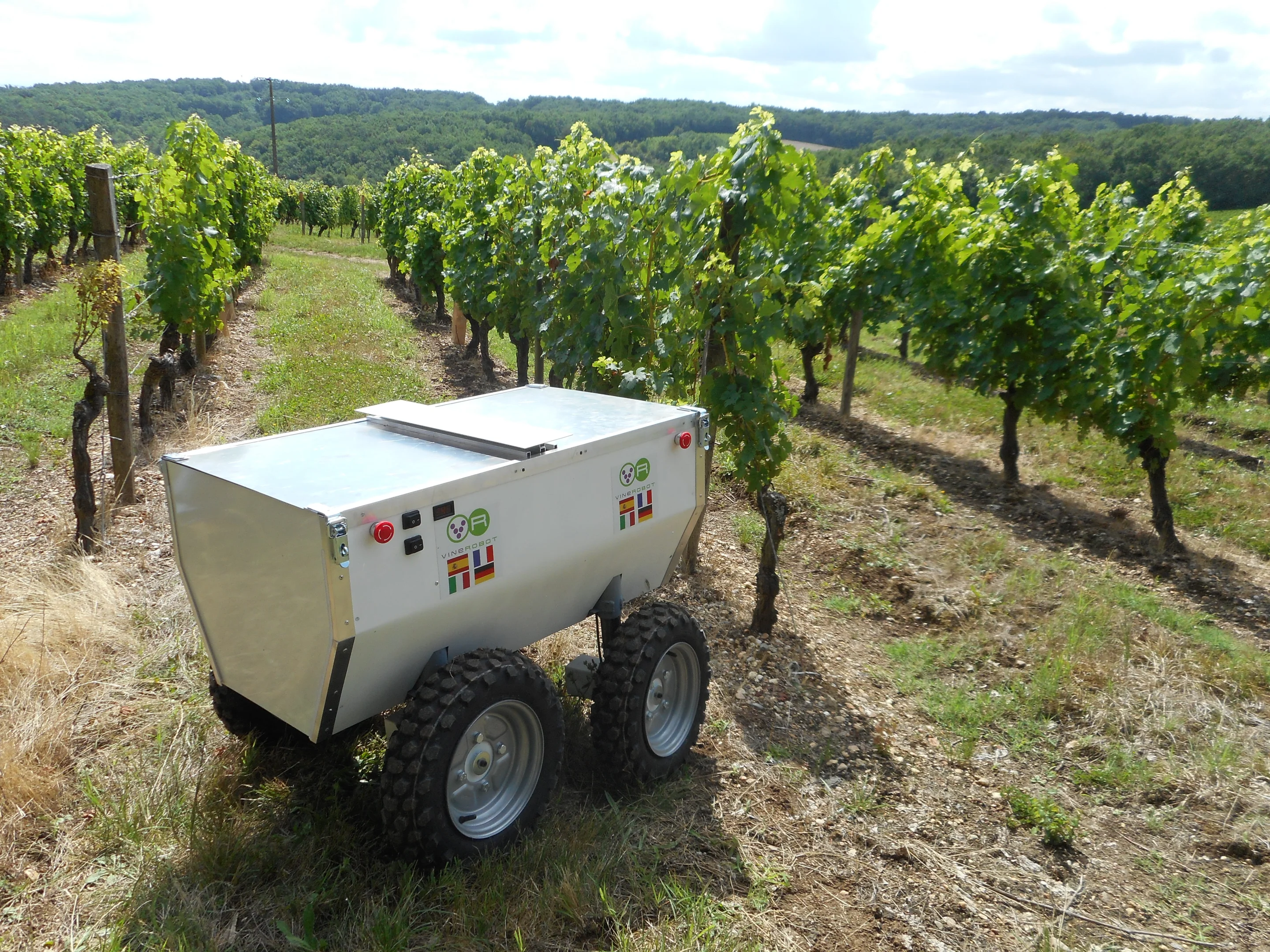 The current VineRobot prototype