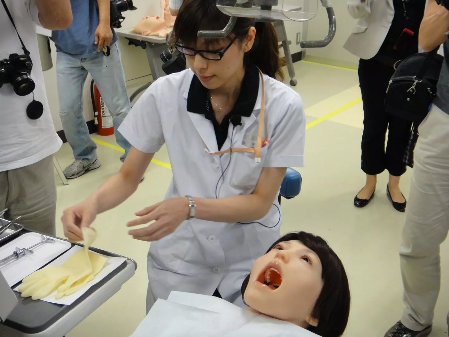 Robotic dental patient Showa Hanako 2 (Photo: DigInfo)