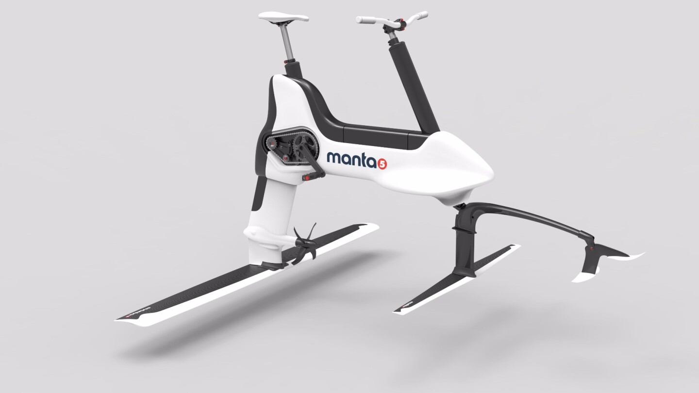 Manta5 pedalelectric hydrofoil takes to the lake or sea