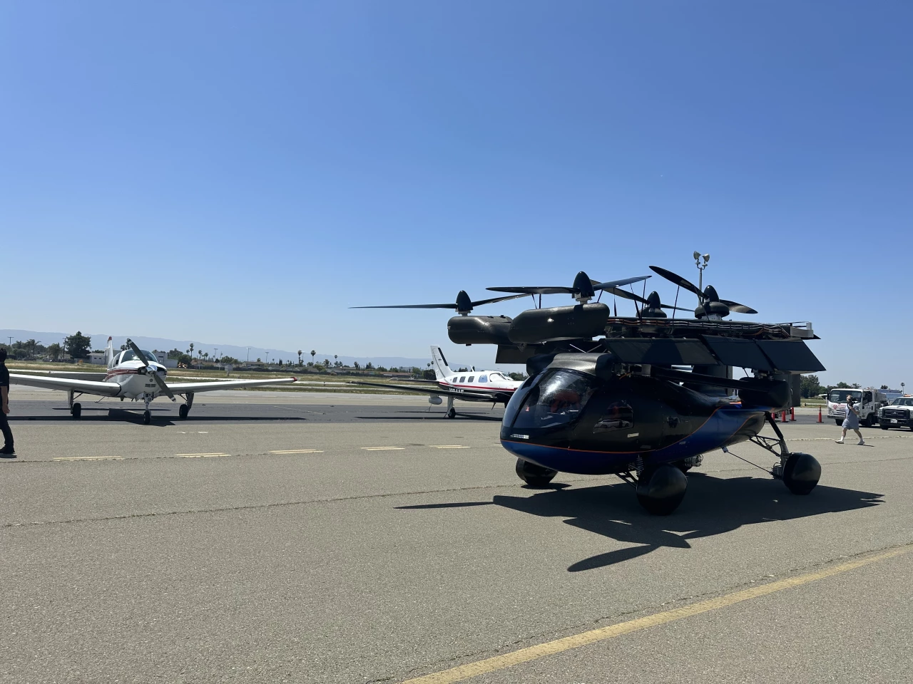 Driving the A5 around at an airport