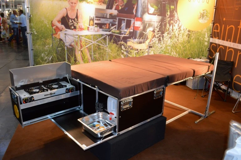 QUQUQ didn't have a car in Dusseldorf, but it did show its set-up