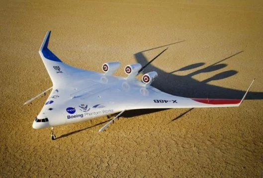 Boeing's Blended-Wing Body (BWB) X-48B prototype at Rogers Dry Lake, adjascent to NASA DFRC photo by Robert Ferguson, Boeing.