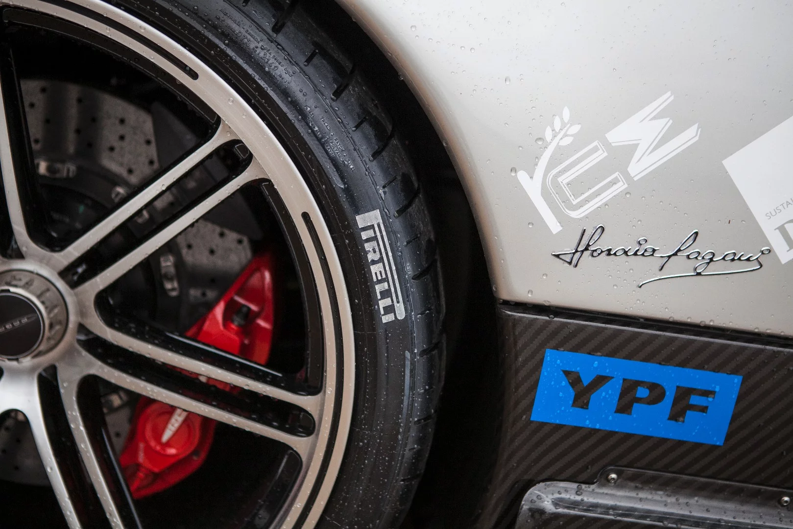 Pirelli developed new P Zero Corsa tires for the Huayra BC, and Pagani offers P Zero Trofeo Rs on the track spec version