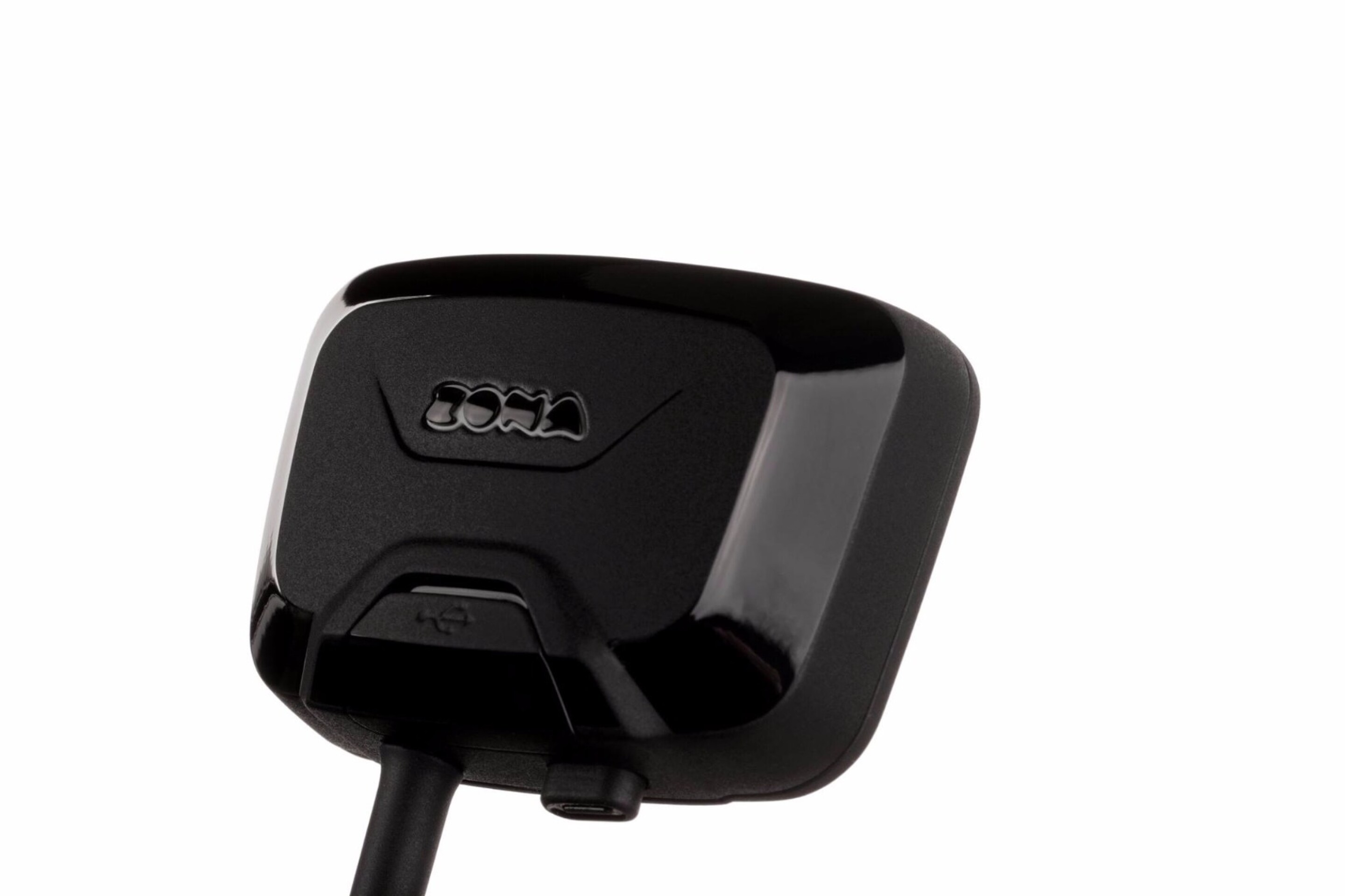 Camera kit brings rear vision to motorcycle helmets