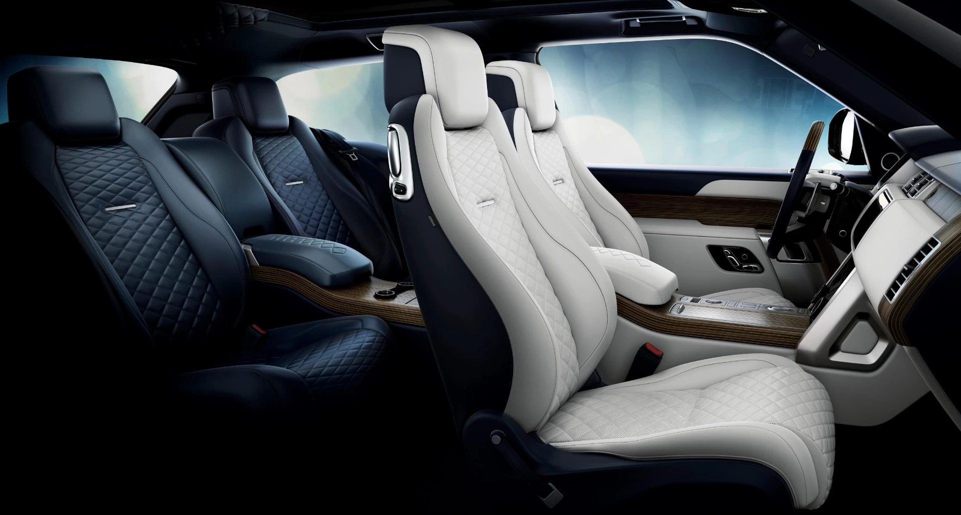 As gorgeous as it is in the flesh, it is the area of customization in which the SV Coupé excels