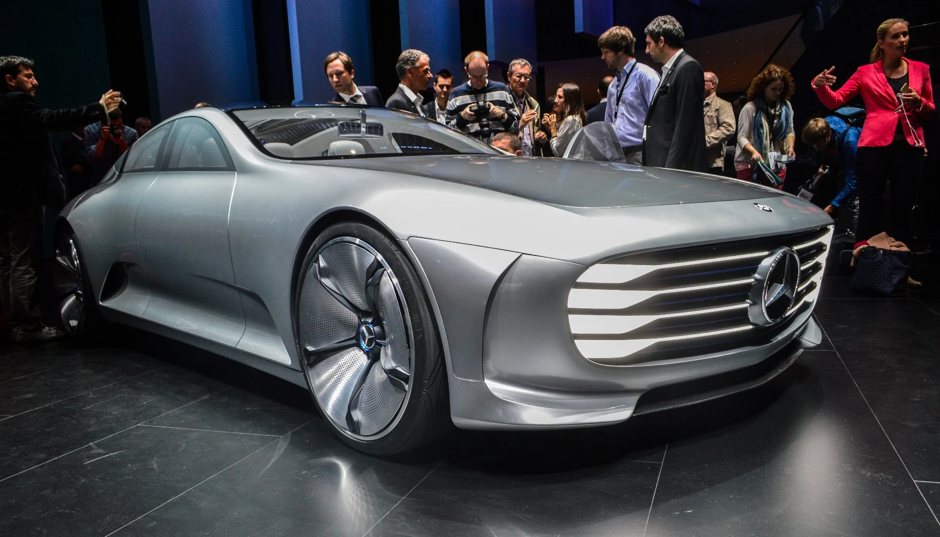 Mercedes Concept Intelligent Aerodynamic Automobile (IAA) "digital transformer"