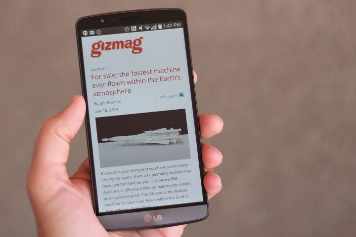Gizmag reviews the LG G3, easily one of the best smartphones of 2014