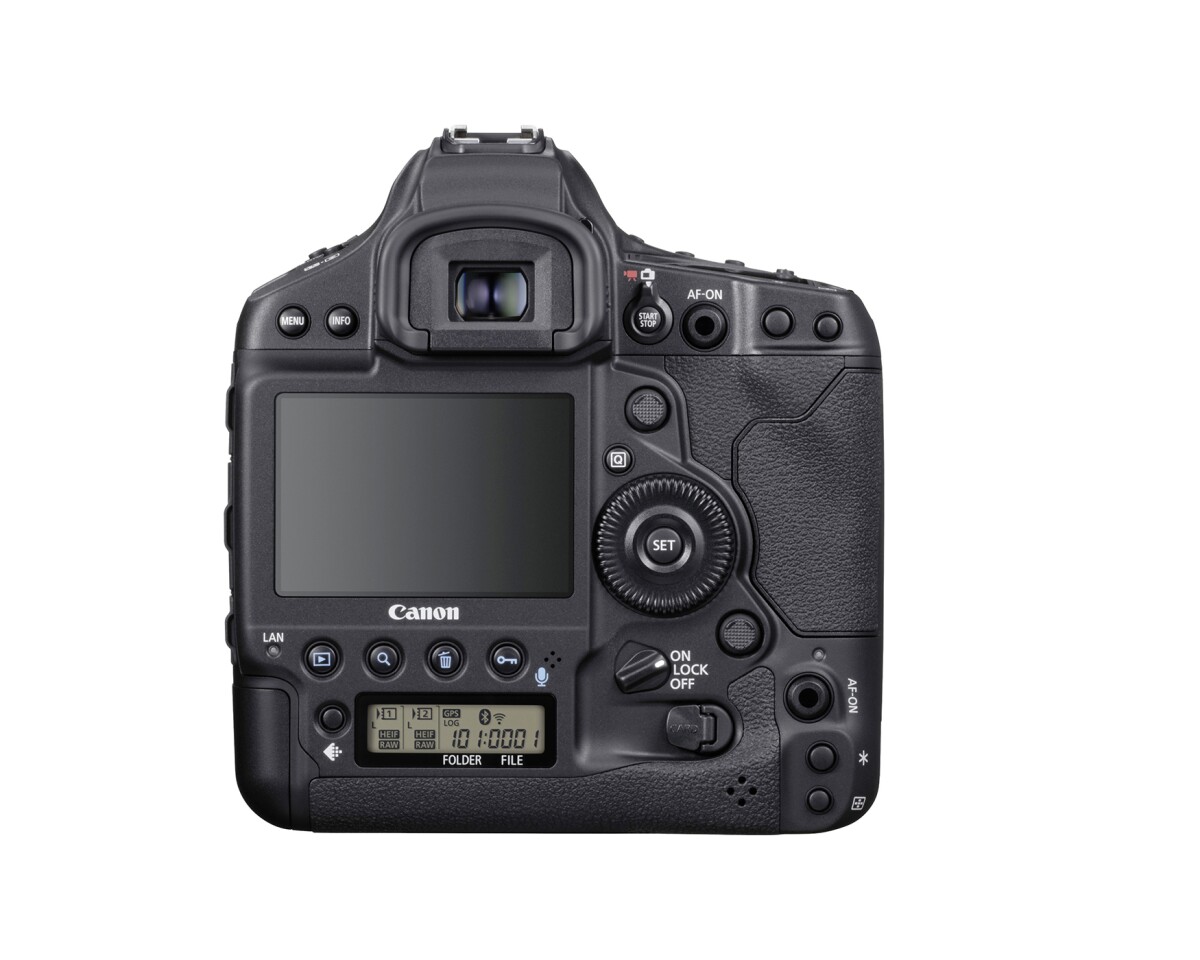 Users can expect up to 16 fps continuous shooting through the optical viewfinder, or 20 fps via Live View