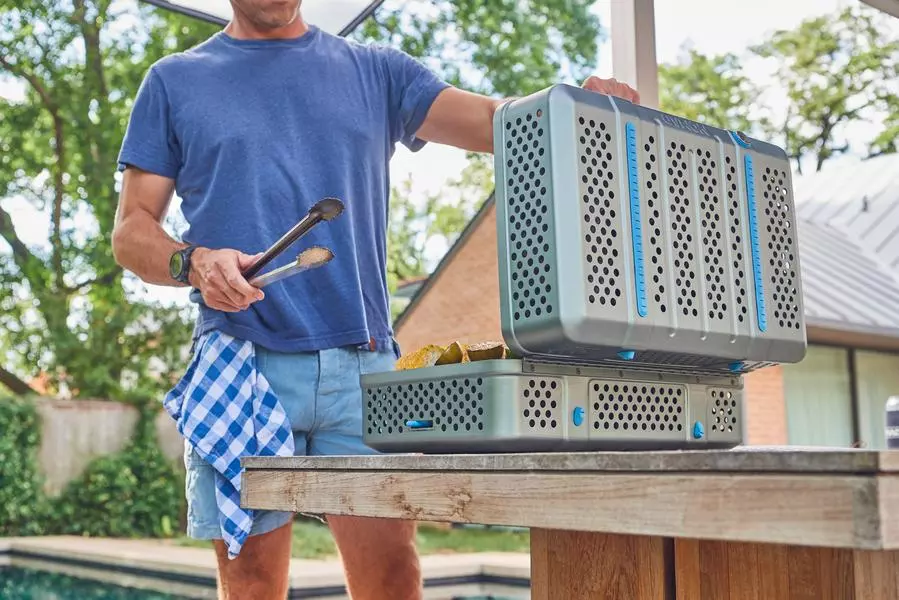 The Nomad Grill and Smoker is available now via the company’s website and is priced at US$599