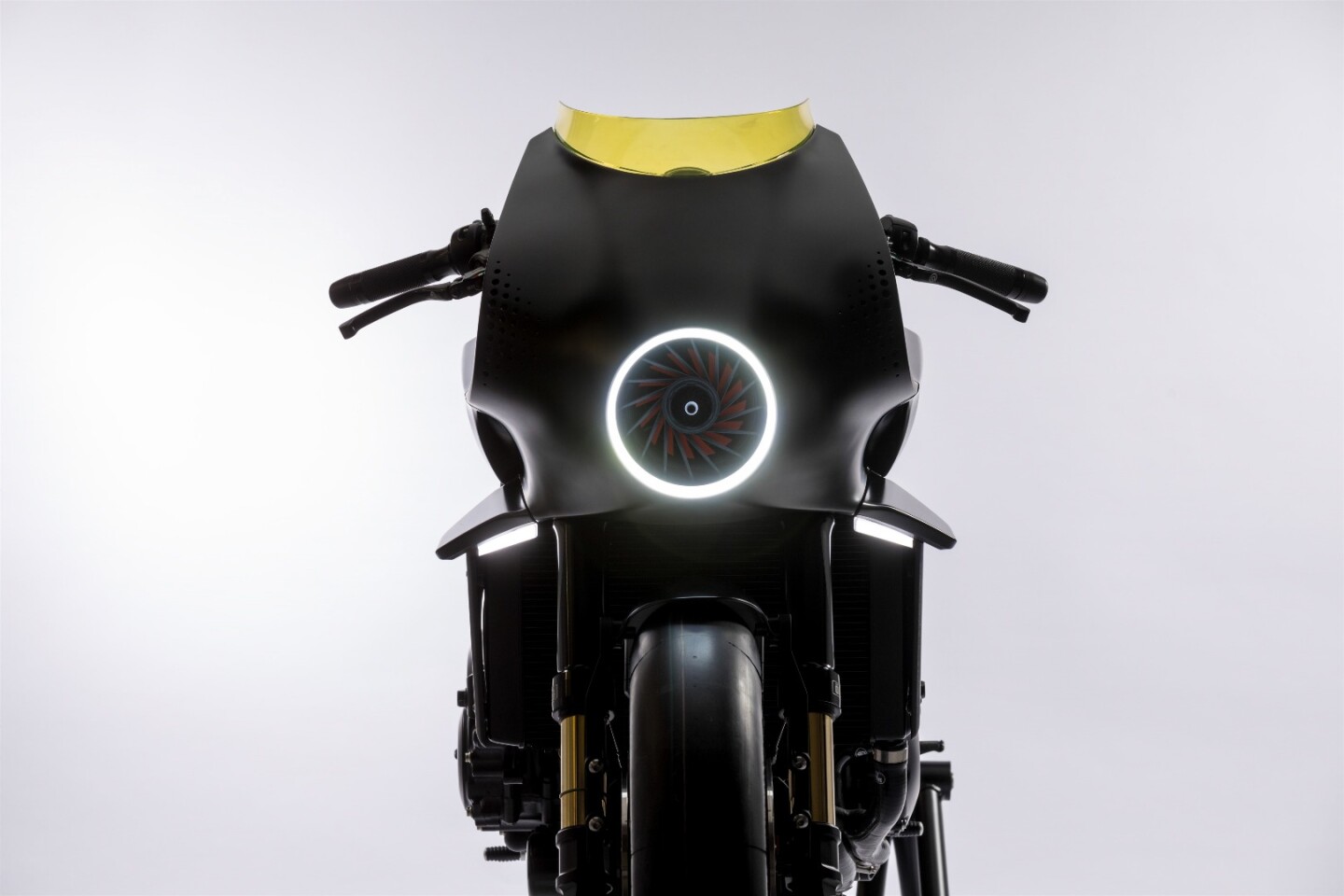 Honda's CB4 Interceptor concept: angel eye and turbine style headlight