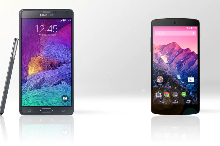 The Samsung Galaxy Note 4 (left) and Google/LG Nexus 5 (right)