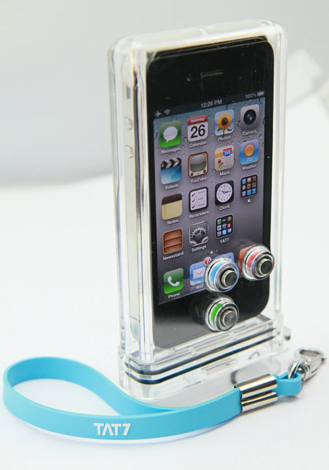 The TAT7 iPhone Scuba Case allows iPhone users to take underwater photos down to a depth of 30 meters (100 ft)