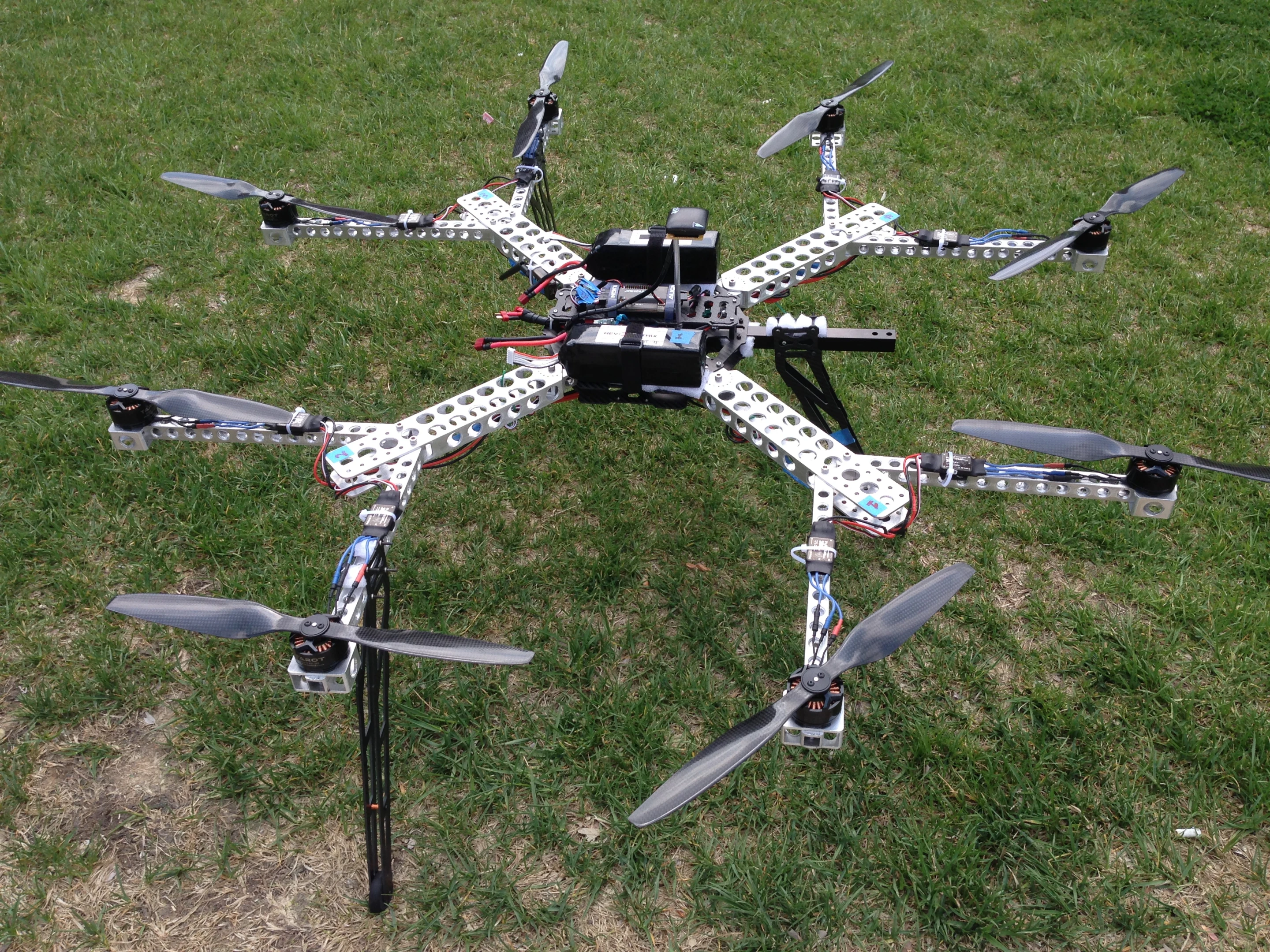 The HorseFly would utilize its multiple hardware redundancies to keep from crashing down onto people below in the event of a malfunction (Photo: Tom Robinette)