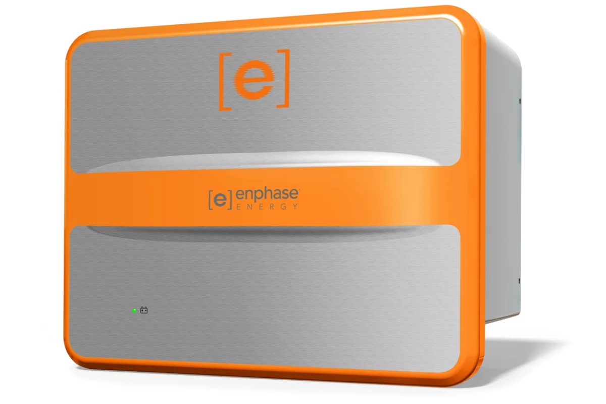 Enphase AC Battery, wall mountable, with build in microinverter
