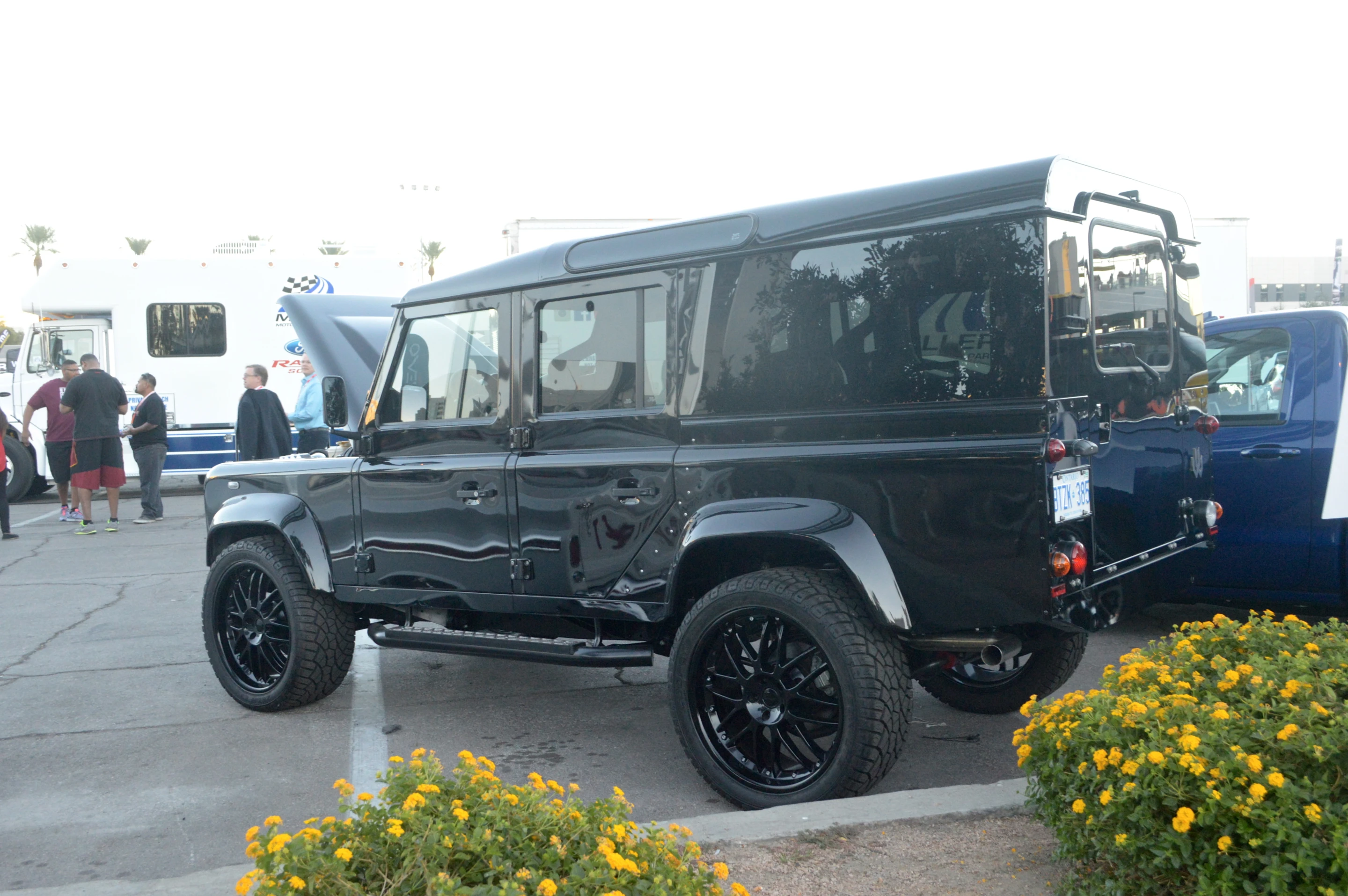 700-hp 4WD Land Rover Defender-based Urban Warrior (Photo: C.C. Weiss/Gizmag)