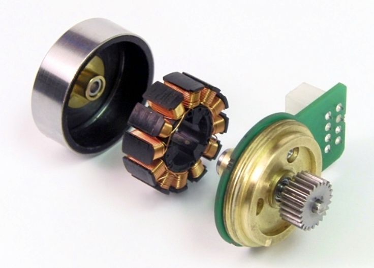 A Maxon 50 watt brushless pancake motor, six of which are used in the XRL robot (Photo: UPenn)