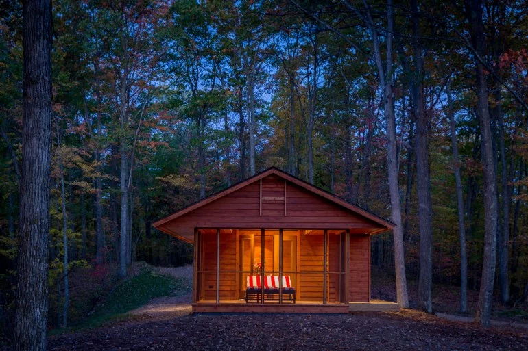 ESCAPE is a small home that's designed by Kelly Davis and draws design cues from Frank Lloyd Wright (Photo: Canoe Bay)