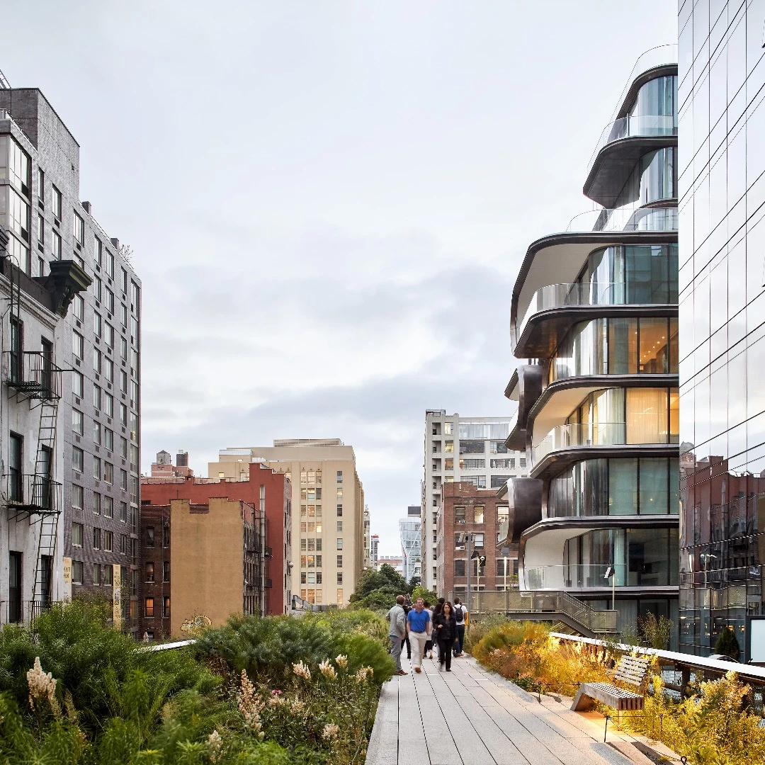 520 West 28th Street is located next to NYC's High Line