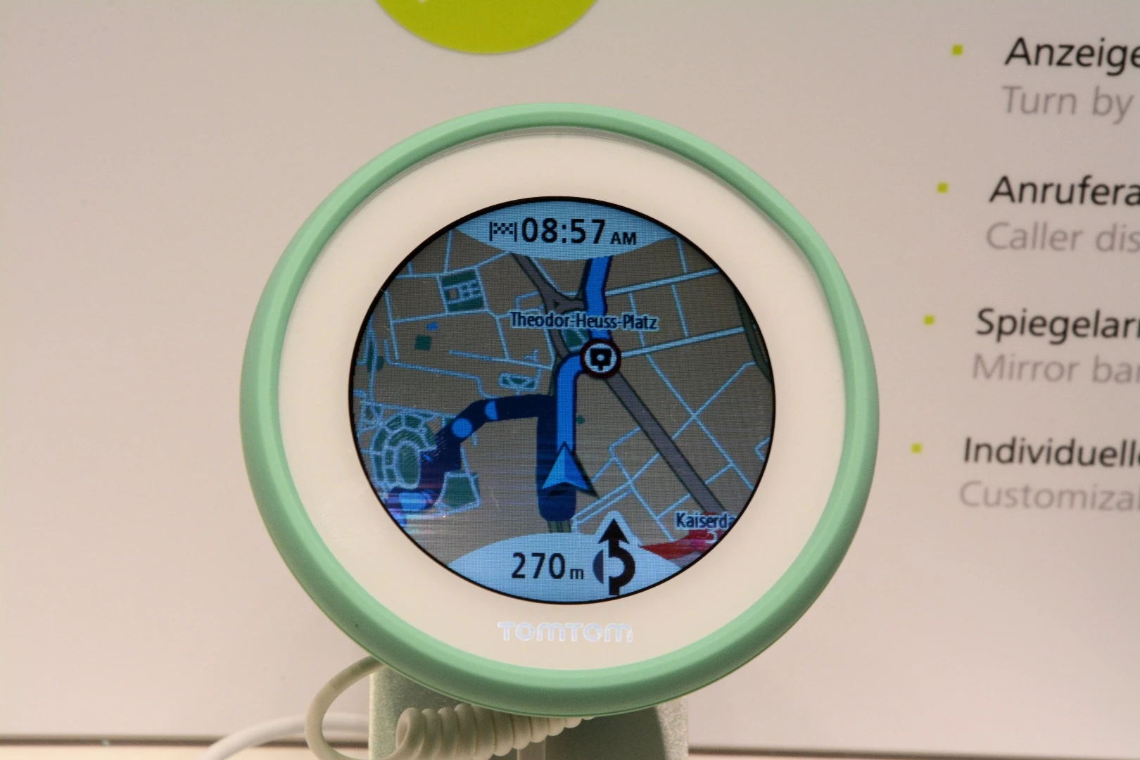 The TomTom VIO provides alternative routes in the event of traffic or accidents