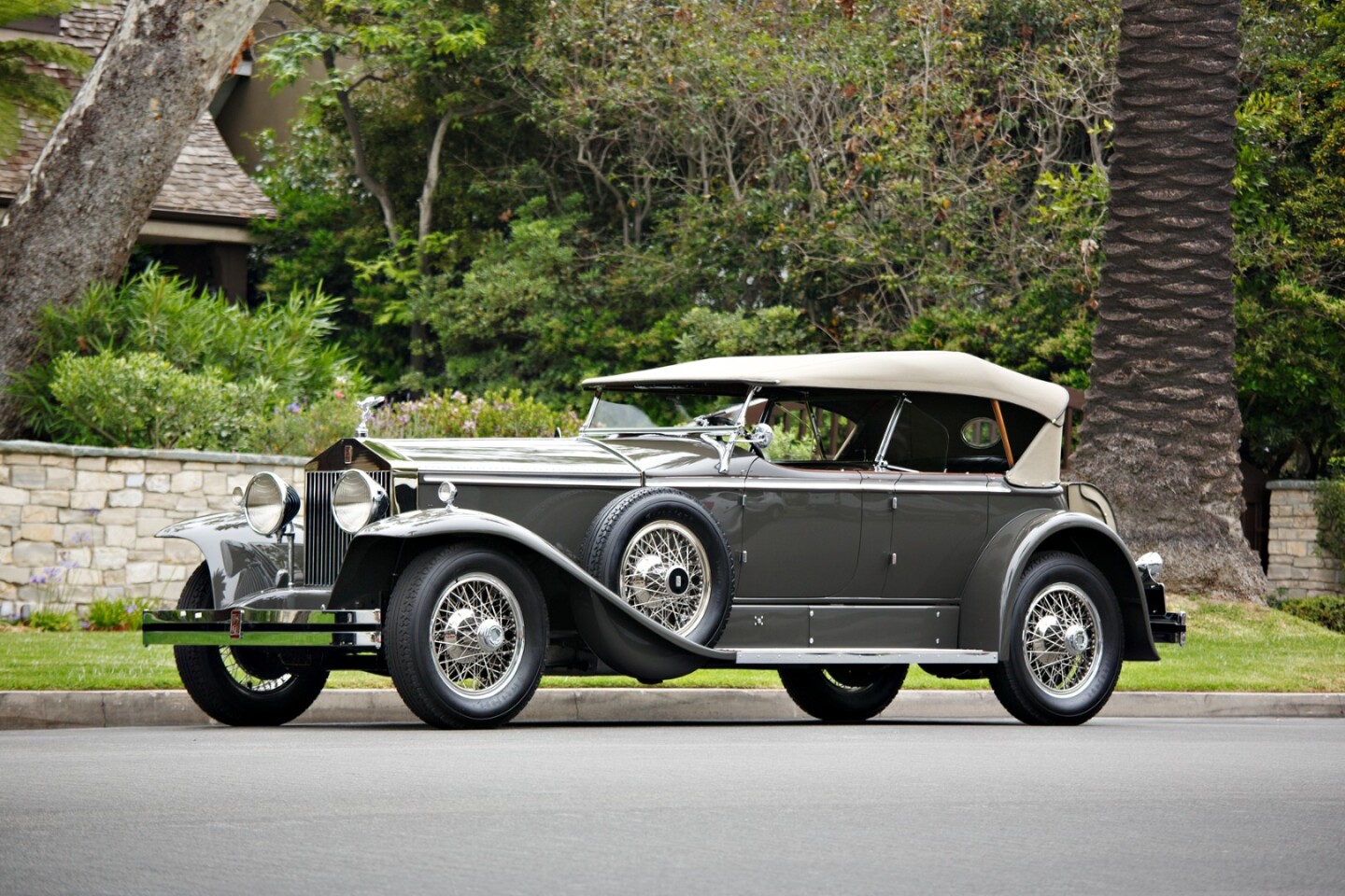 2018 Monterey Car Week Auction Report | 1929 Rolls-Royce Phantom I Ascot Tourer | Sold for $660,000 | Estimate: from $650,000 to $850,000 | Auction: Gooding & Co | Lot 139 | Official Description