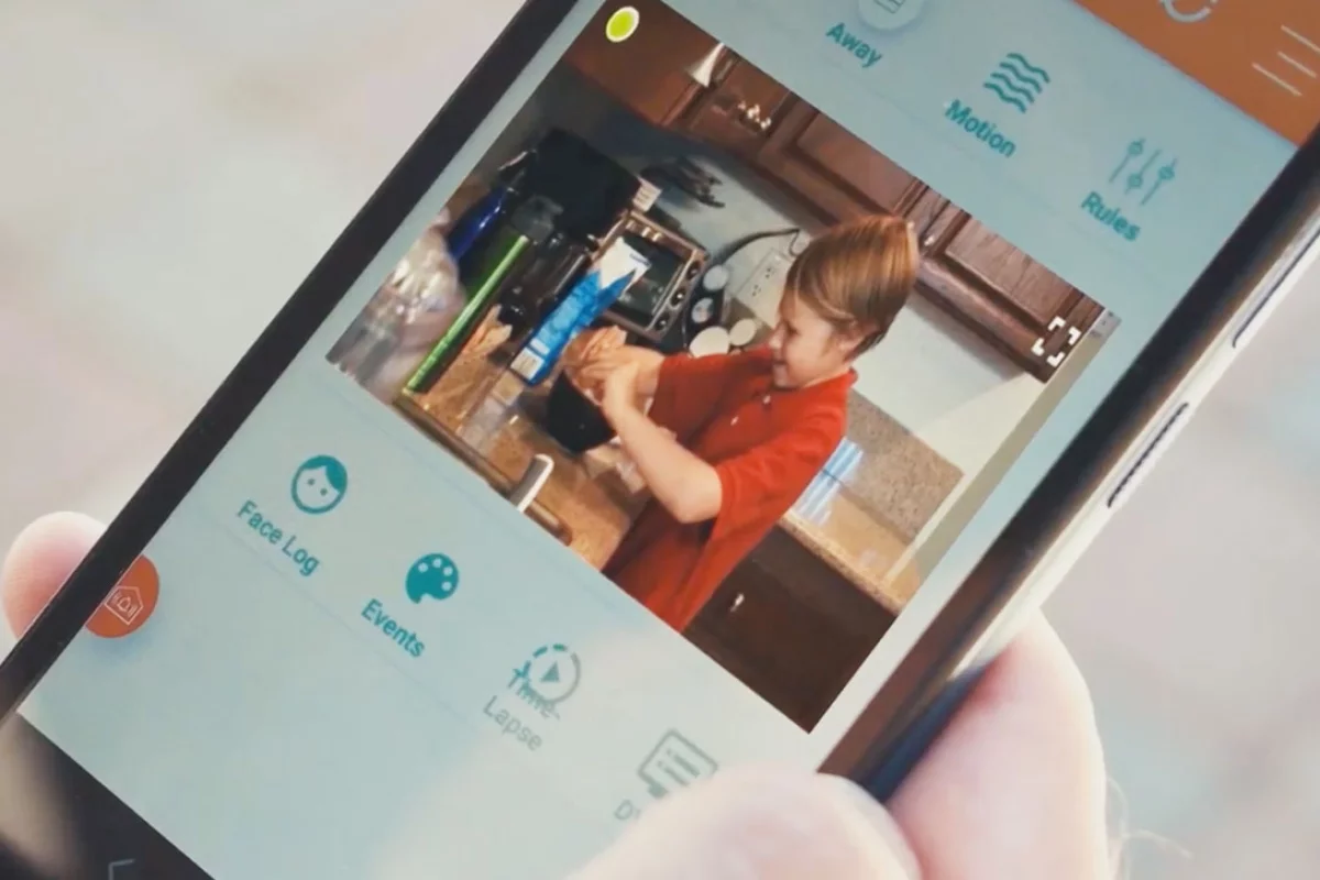 The CareVision smartphone app gives you full access to one or more cameras, with total flexibility and handy tools
