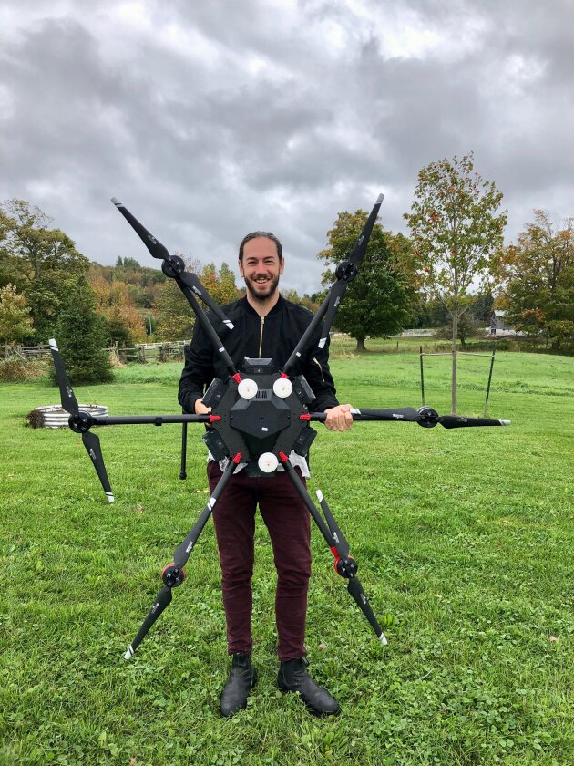Flash Forest combines the use of drones with specially-designed pods and an accelerated seed germination process