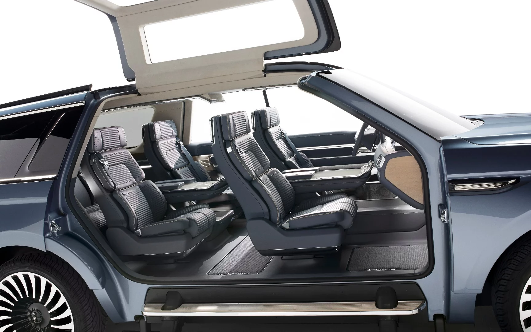 Don't expect the gullwings to make it to production