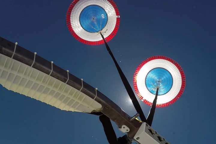 Two parachutes were disabled on a Starliner test article