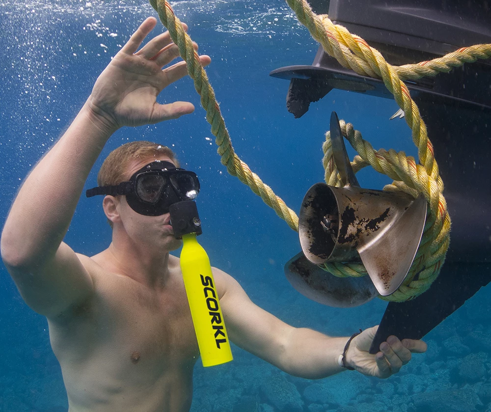 The Scorkl is a lightweight compact breathing device that enables you to breathe underwater for up to 10 minutes.