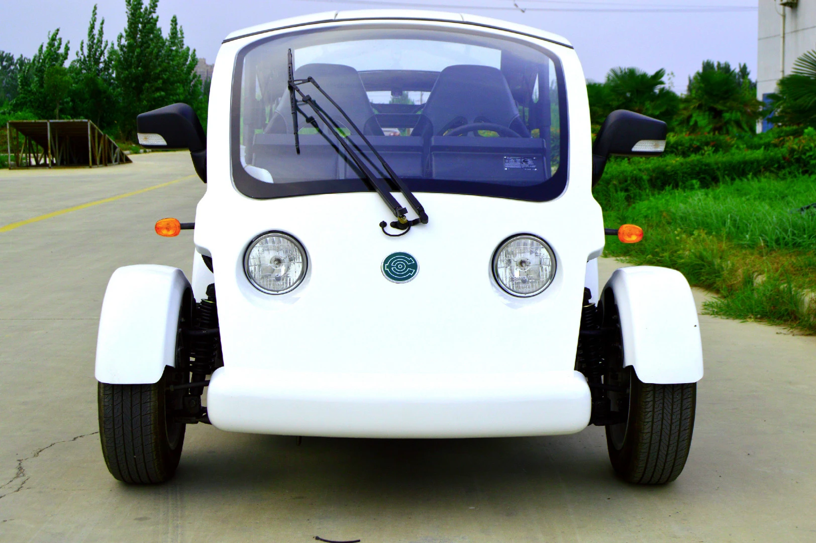 A front view of the Cruser Sport NEV