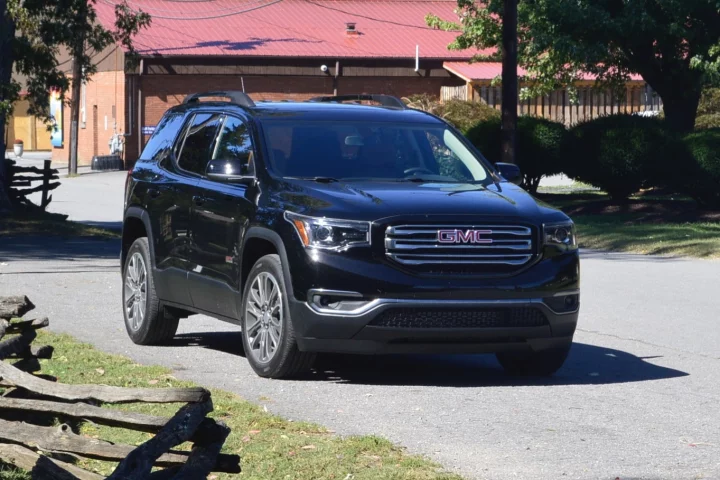 Things we liked: the smooth powertrain, turn-by-turn directions, styling, interior and highway handling